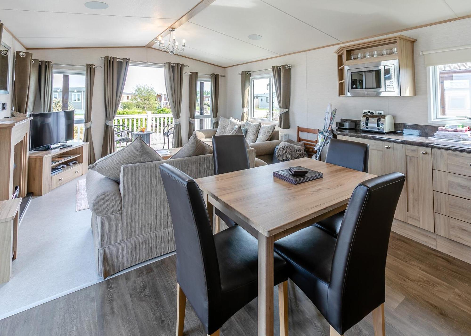 Looe Coastal Retreat Hotel Eksteriør billede